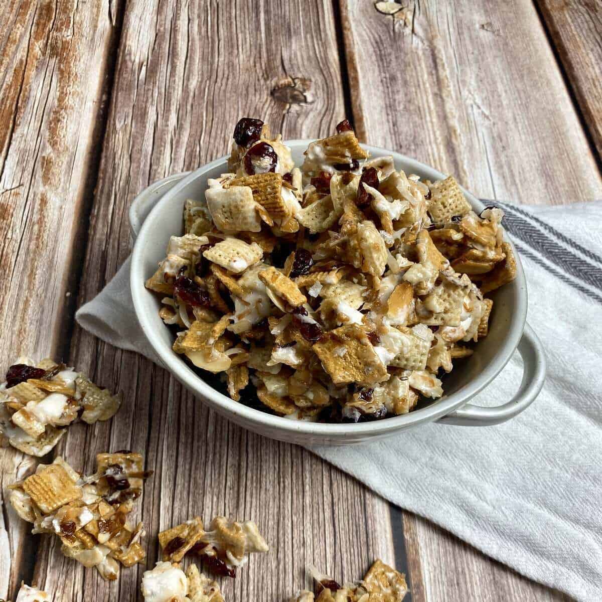 Coconut Craisin Crunch - The Measured Scoop