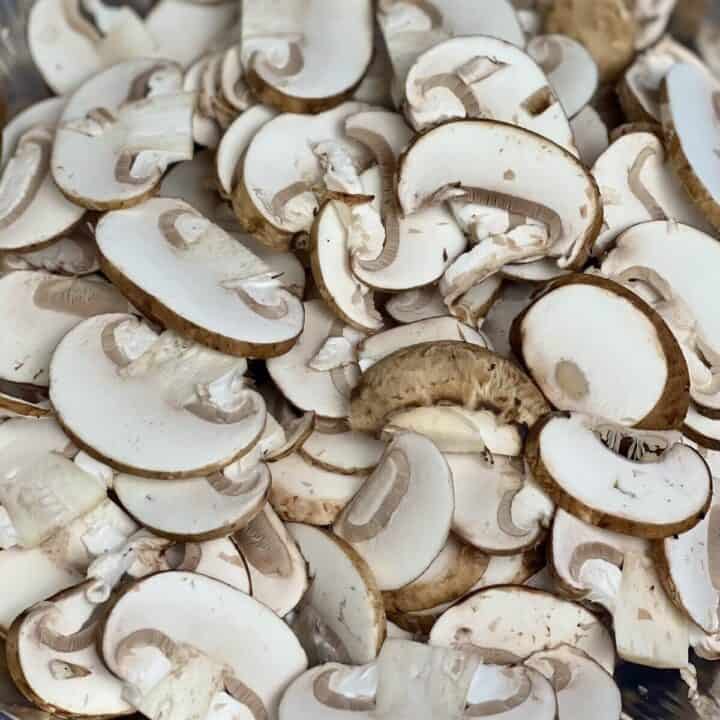 A pile of sliced mushrooms.